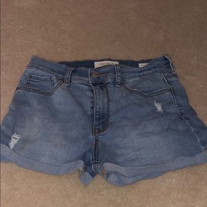 pacsun slightly distressed jean shorts